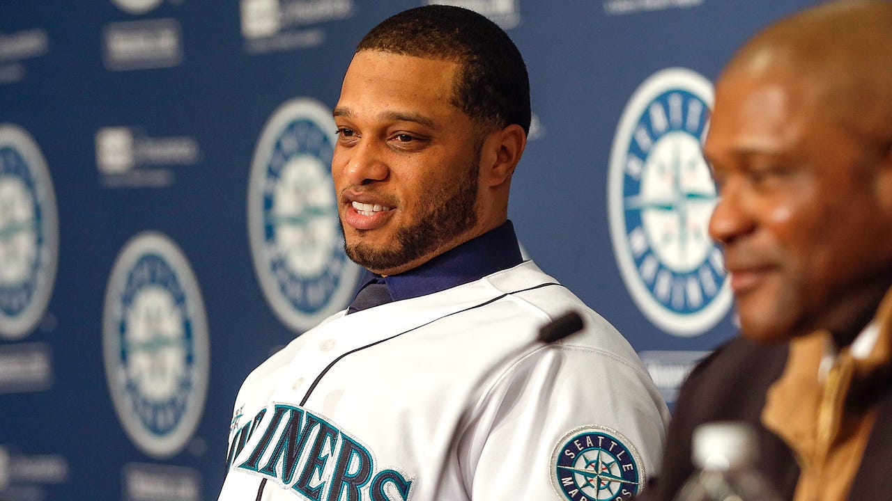 When Robinson Cano didn't bust to first base